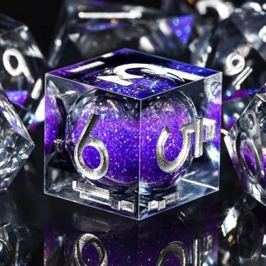 Imagem de AUSTOR Liquid Core DND Dice Set, 7-Die Sharp Edge Polyhedral Dice Quicksand Handmade Resin Dices for Dungeons and Dragons RPG MTG Table Games, Black & Violet, Silver