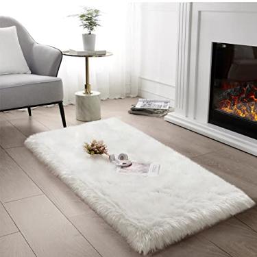 Imagem de SERISSA Tapete de pele sintética ultra macio, branco, fofo, capa de cadeira, almofada de assento felpudo além de tapete para quarto, chão, sofá, sala de estar, 6 x 10 m (retangular, branco)