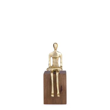 Imagem de Escultura Decorativa Pessoa em Madeira e Metal Dourado 20cm 21898 Mart