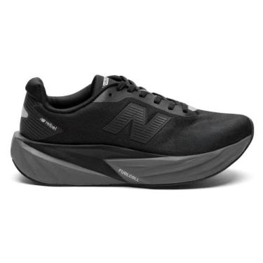 Imagem de Tênis New Balance Fuelcell Rebel V5 Preto e Grafite Masculino, 41