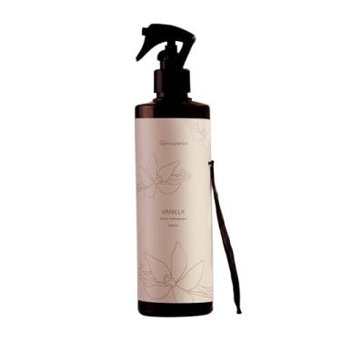 Imagem de Ateliê Capim do Pampa Água Perfumada, Vanilla, 500ml, Fragrância Cremosa e Envolvente, Frasco Âmbar com Válvula Spray, Perfuma Tecidos e Ambientes