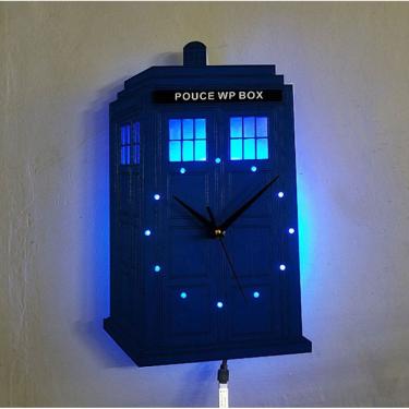 Imagem de Lâmpada de parede Night Light Doctor Who Relógio de parede 40 cm de madeira
