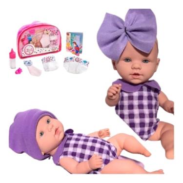 Imagem de Boneca Bebe reborn vinil articulada pequena lilas 30cm + Kit nanar Acessórios Bolsa Naninha Livro Historia Infantil Fralda chupeta mamadeira mágica adesivos Ed1 Brinquedos criança