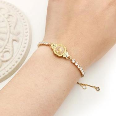 Imagem de Pulseira de tênis elegante, joia de casamento clássica com zircônia cúbica brilhante, acessório elegante para noivas e ocasiões especiais, perfeito para eventos de verão SJ4344, Medium, Latão, Sem