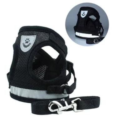 Imagem de Colete Peitoral Premium Reflexivo com Guia para Cães e Gatos, Material Respirável, Brilha no Escuro, Ajuste Seguro com Fivela e Mosquetão (PRETO, M)