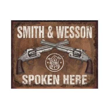 Imagem de Placa De Metal Vintage Com Tema De Pistola E Vitória, Arte Em Ferro Pa