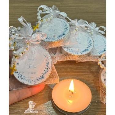 Imagem de 10 velas na latinhas com tercinho lembrancinhas de batizado azul - Luz