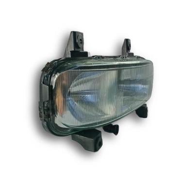 Imagem de Farol MERCEDES BENZ ATEGO Ate 2010 Lado Direito "Com Farol Auxiliar" -