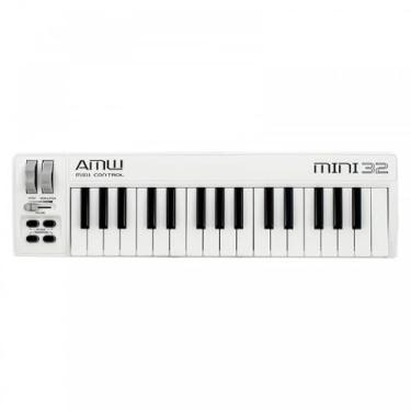 Imagem de AMW Mini 32, Controlador MIDI USB, 32 Teclas Sensíveis, com Fader e Pedal Sustain, 46 x 12,5 x 3 cm
