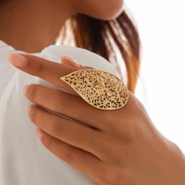 Imagem de Anel de declaração de ouro grosso feminino design de folha oca joia moderna de metal