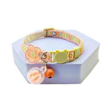 Imagem de Coleira De Gato Floral Com Borboleta Que Brilha No Escuro Para Gatos D
