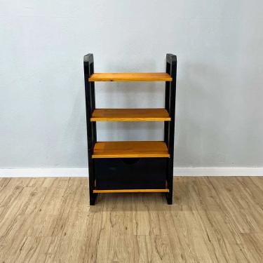 Imagem de Aparador Linea Slim 1 Gaveta 4 Prateleiras Madeira Pinus 54cm Carvalho e Preto Artfactory Design
