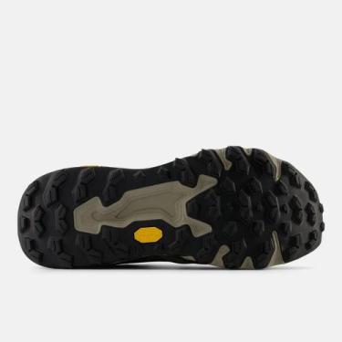 Imagem de Tênis New Balance Masculino Hierro V9, 41 BR, Argila