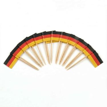 Imagem de 120 palitos de coquetel com bandeira da Alemanha - palitos de bambu de 6,5 cm (2,5 pol) com mini bandeiras - palhetas resistentes para decoração de alimentos e bebidas para festas, bares, catering e