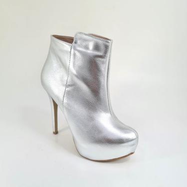 Imagem de Bota Feminina Salto Alto Numeração Especial Filipa Prata