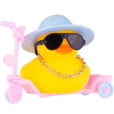 Imagem de MuMyer Decorações de painel de carro de pato de borracha, pato amarelo para painel de carro, ornamento de carro de pato rangido, acessórios de decoração de carro com mini chapéu de scooter colar de
