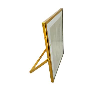 Imagem de Porta Retrato Metal Dourado - Borda Slim 15 X 20cm