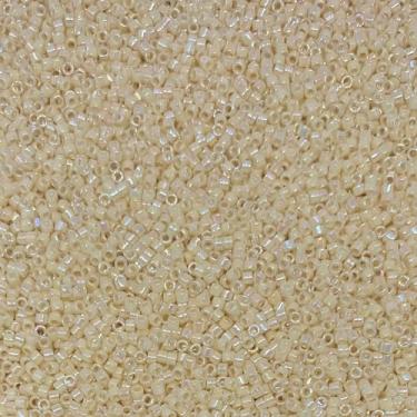 Imagem de Miyuki Delica 11/0 contas de semente - contas de vidro a granel 5 gramas e tamanho 1,6 mm 1000 peças contas de vidro creme escuro (DB157)