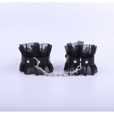 Imagem de Ruffle Trim Leather Cuffs with Chain Link, Black and White, Adjustable (Black)