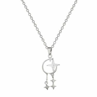 Imagem de DIAMANTIO Colar com pingente de estrela e lua de prata – Joias celestiais delicadas banhadas a ouro 18K com pingentes de estrela em camadas, design elegante de círculo de lua para mulheres