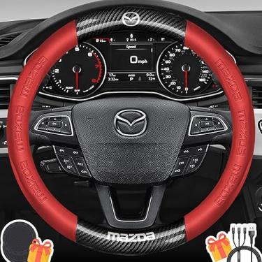 Imagem de Capa de volante compatível com Mazda, couro napa premium e textura de fibra de carbono brilhante capa de volante com 2 porta-copos e cabo USB de carregamento rápido (vermelho)