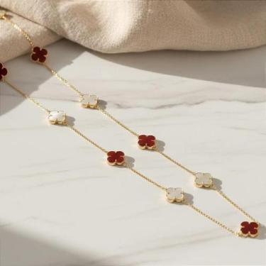 Imagem de Colar de Ouro 18k com 9 Trevos de Madrepérola e Ágata Vermelha Natural