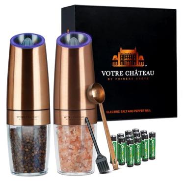 Imagem de Votre Château Conjunto de moedor de sal e pimenta por gravidade com colher de especiarias e escova moedor de sal e pimenta operado por bateria conjunto de moedor elétrico de sal e pimenta gravidade