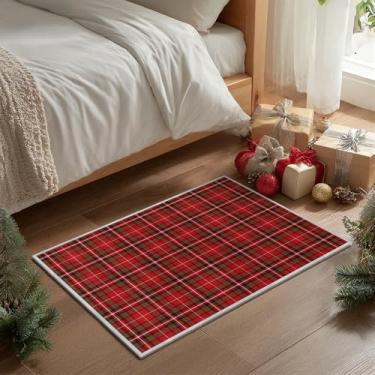 Imagem de Artoid Mode Tapete de porta de Natal xadrez com listras vermelhas, decoração de casa de inverno, antiderrapante, lavável, tapete para cozinha, entrada, quarto, banheiro, 5 x 90 cm