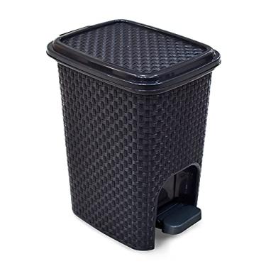 Imagem de LIXEIRA RATTAN PRETA C PEDAL 7 LTS