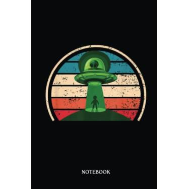 Imagem de Alien Notebook: Night Alien Invasion Earth Flying Ufo | Alien Journal, Lined Journal Ufo, Ufo Journal, Lined Journal Alien, Size 6 X 9", 120 Pages.