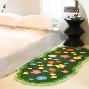 Imagem de LRSBDSRL Tapete floral 3D, lindo musgo verde, padrão de flores irregulares, pelúcia antiderrapante, tapete lavável, para sala de jogos, quarto, tapete de banheiro, tapete de lavanderia (A, 5 m x 1 m)
