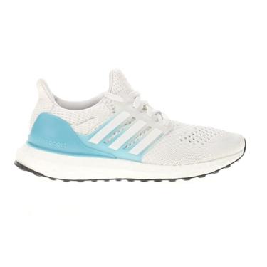 Imagem de adidas Tênis feminino Ultraboost 1.0, Branco/cristal branco/azul pré-amado, 8
