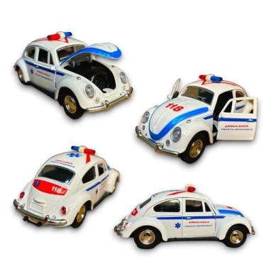 Imagem de Power Toys TECH - Miniatura Fuscão Fusquinha Ambulancia Bombeiro Policia : Carrinho de Ferro com Portas que Abrem e Pneus de Borracha 1:32 (Ambulanca)