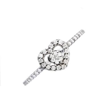 Imagem de Anel Coração Com Diamantes Em Ouro Branco