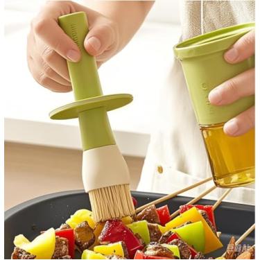 Imagem de Garrafa dispensadora de óleo com escova de 300 ml – Dispensador de azeite de oliva de vidro para cozinha, escova de silicone resistente ao calor para cozinhar, churrasco, fritar, assar, molho