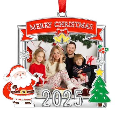 Imagem de Yewfold Enfeite de árvore de Natal 2025, pingente de metal para pendurar, para férias, moldura decorativa com Papai Noel (quadrado)