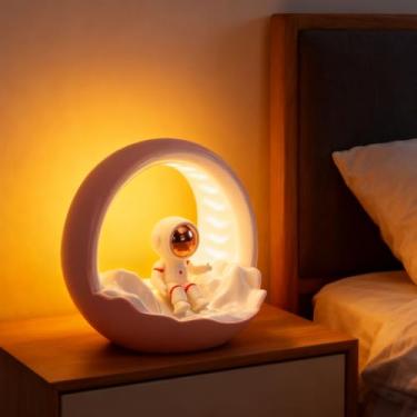 Imagem de Asixxsix Lâmpada Lunar, Lâmpada de Mesa de Toque Regulável, Luz Noturna Fofa Operada por Bateria de 1200mAh, Escurecimento de 3 Níveis, Decoração de Quarto para Crianças e Adultos