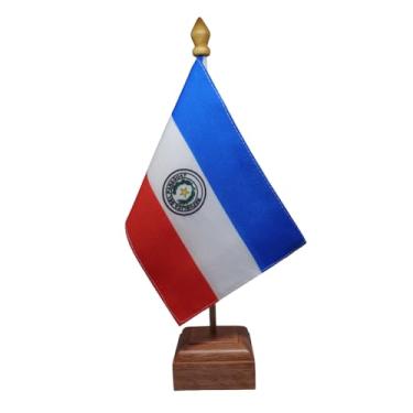 Imagem de Bandeira de Mesa Elegance do Paraguai, Decorativa, Dupla Face, Multicolorido, 19x30cm, Base em Madeira Natural, para Escritório, Eventos e Decoração