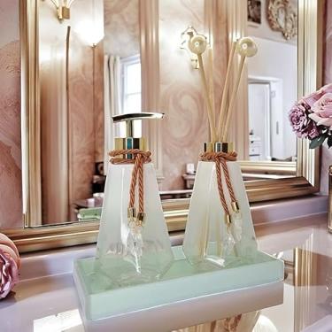 Imagem de Kit Lavabo Completo 300ml em Vidro Premium com Aromatizador Difusor Saboneteira e Bandeja Decorativa(Branco Degrade C/Dourado,Com Bandeja)