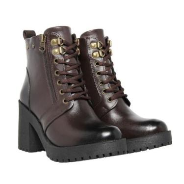 Imagem de Bota Feminina de Couro Cano Médio com Zíper Lateral Salto Grosso Cor C