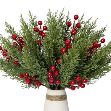 Imagem de 30 ramos artificiais de pinheiro com hastes de frutas vermelhas sortidas folhas de cedro falsas ramos, bagas de azevinho, galhos, palitos de árvore de Natal, sprays de vegetação para artesanato faça
