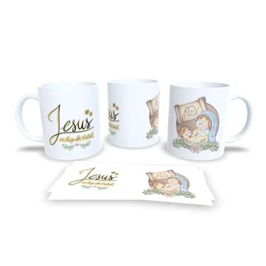 Imagem de Caneca Natalina Família Feliz, Porcelana Branca com Design Preto e Dourado, Decoração de Natal com Mensagem em Português (12796)