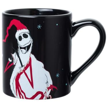 Imagem de Silver Buffalo Caneca de cerâmica Nightmare Before Xmas Holiday Ghostly Greetings Scary And Bright Heat Reveal Boxed 400 ml