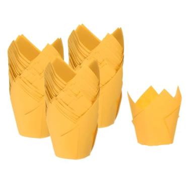 Imagem de HARFINGTON 150 peças de forros de cupcake de tulipa copos de papel padrão para assar embalagens à prova de gordura descartáveis para banquetes de aniversário, festa amarela