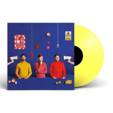 Imagem de Two Door Cinema Club - LP False Alarm Vinil Amarelo - misturapop