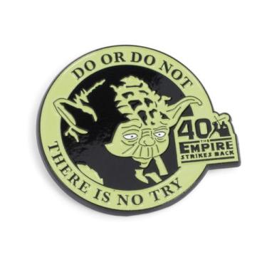 Imagem de Alfinete de lapela STAR WARS Yoda The Empire Strikes Back 40th Anniv.