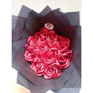 Imagem de Buquê de Rosas Eternas de Cetim c/Coroa (20 Rosas+ Coroa ou MSG) (Bordô)