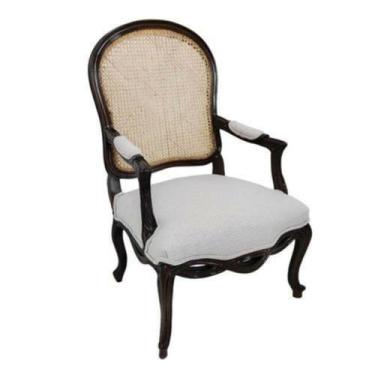 Imagem de Poltrona Imbuia Luiz XV Palhinha Tecido Off White Entalhes - LUXdécor