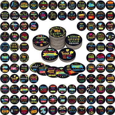 Imagem de 100 peças de fichas de afirmação positiva para prêmios infantis, 100 moedas de designs de incentivo motivacional, frases inspiradoras e gentileza, presentes motivacionais para sala de aula para estudantes, 5,9 cm