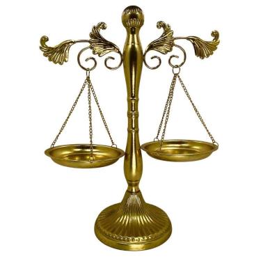 Imagem de Balança Da Justiça Dourada 47 X 38 X 18 Cm - Ba59514-1